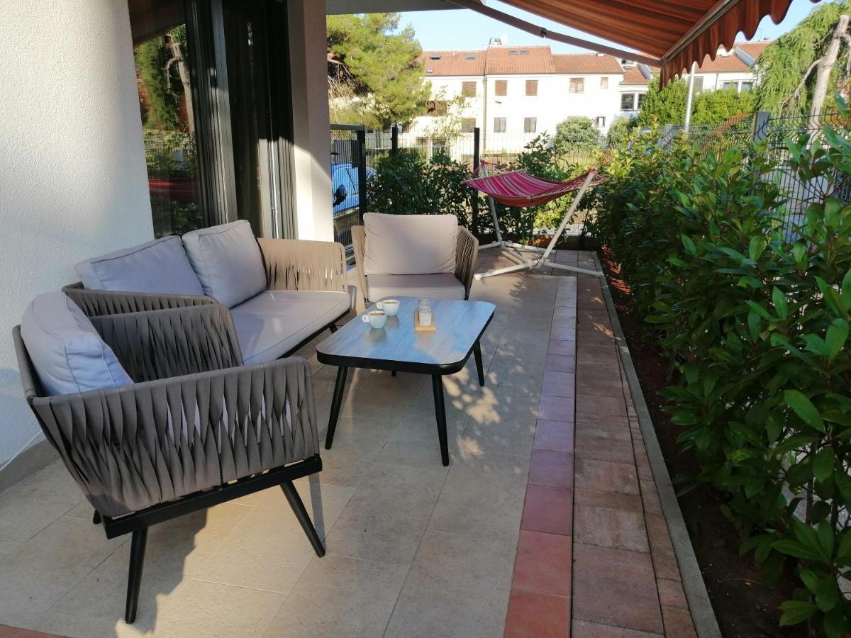 Punta Mary House With Apartment Umag Extérieur photo